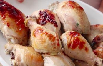 Découvrez comment préparer le poulet le plus savoureux, doré et moelleux qui soit!